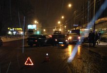 На Дзержинского пьяный водитель врезался в Lada Priora